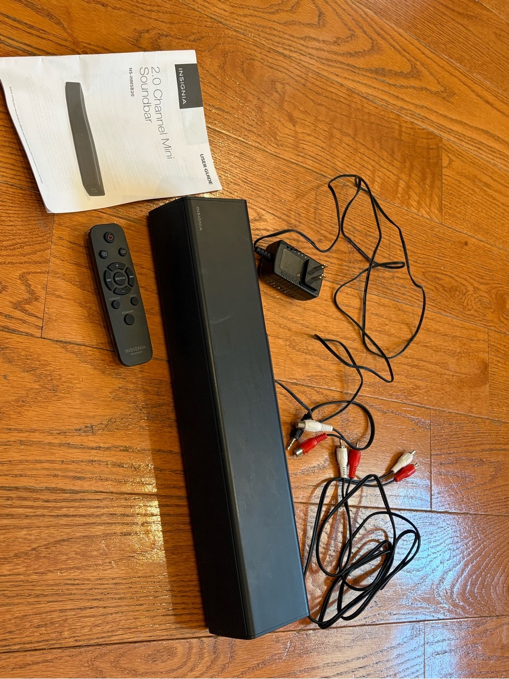 Insignia 2.0 Channel Mini Soundbar w/ Remote, Power Adapter & RCA Cables